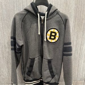 Boston Bruins Mitchell & Ness Hoodie - Men's Large